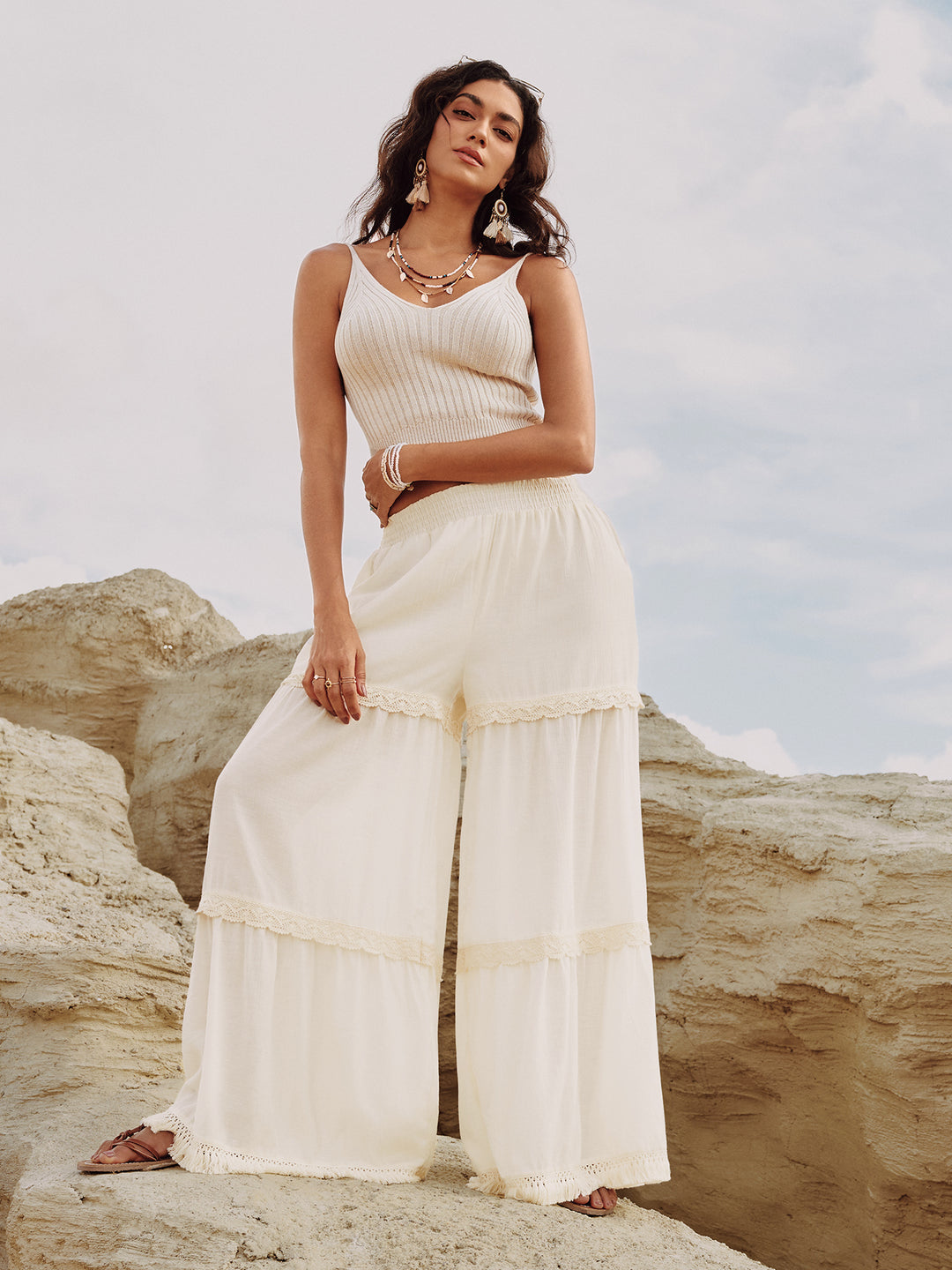 Pantallas de mujeres de encaje de pierna ancha de pierna boho